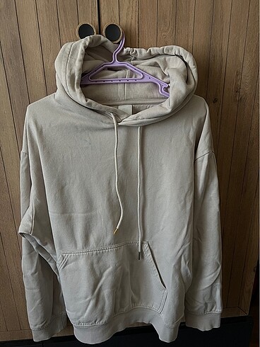 hm sweatshirt