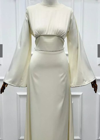 Beyaz Uzun Kollu Drapeli Kadın Abiye Elbise - Görsel 3