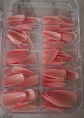 Gold Beauty Pembe Parlak Ombre Takma Tırnak  89 tane var - Görsel 2