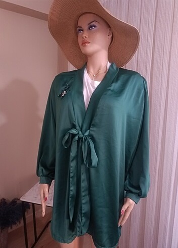 Zara Saten önden bağlamalı kimono ceket