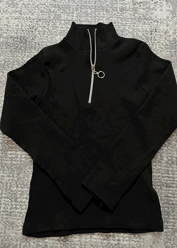 Trendyol & Milla Fermuarlı Siyah Yüksek Yakalı Kadın Sweatshirt