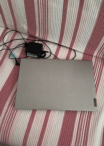 Gri Lenovo ideapad 3 AMD ryzen 3 Laptop