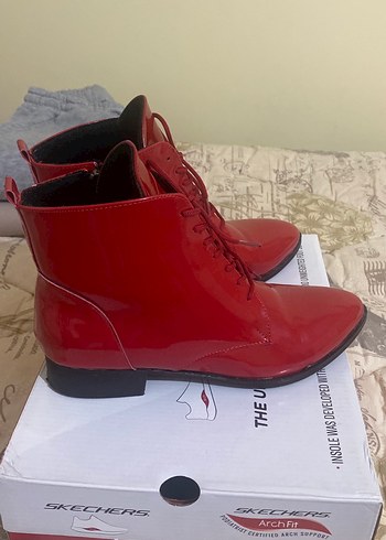Parlak Kırmızı mini topuk - Görsel 2