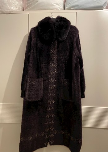 Uzun Siyah Kürklü Kadın Kaban - Görsel 8