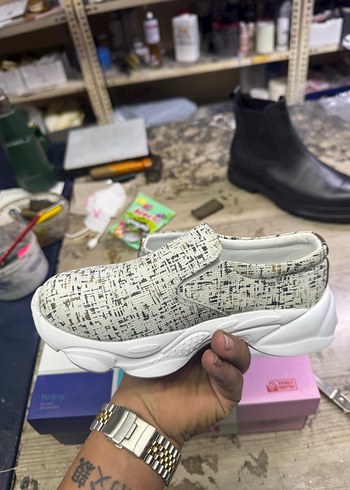 31 Unısex Hakiki Deri Çocuk Spor Ayakkabı - Görsel 4