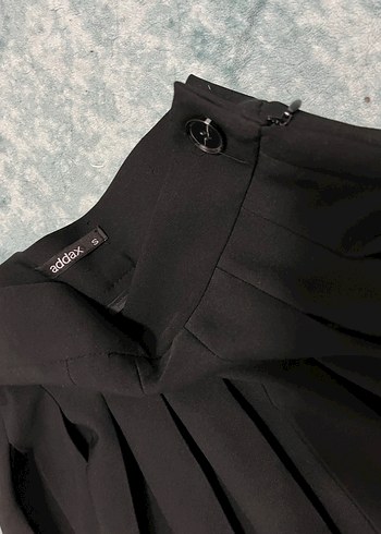 Siyah Pilili Mini Kadın Etek - Görsel 2