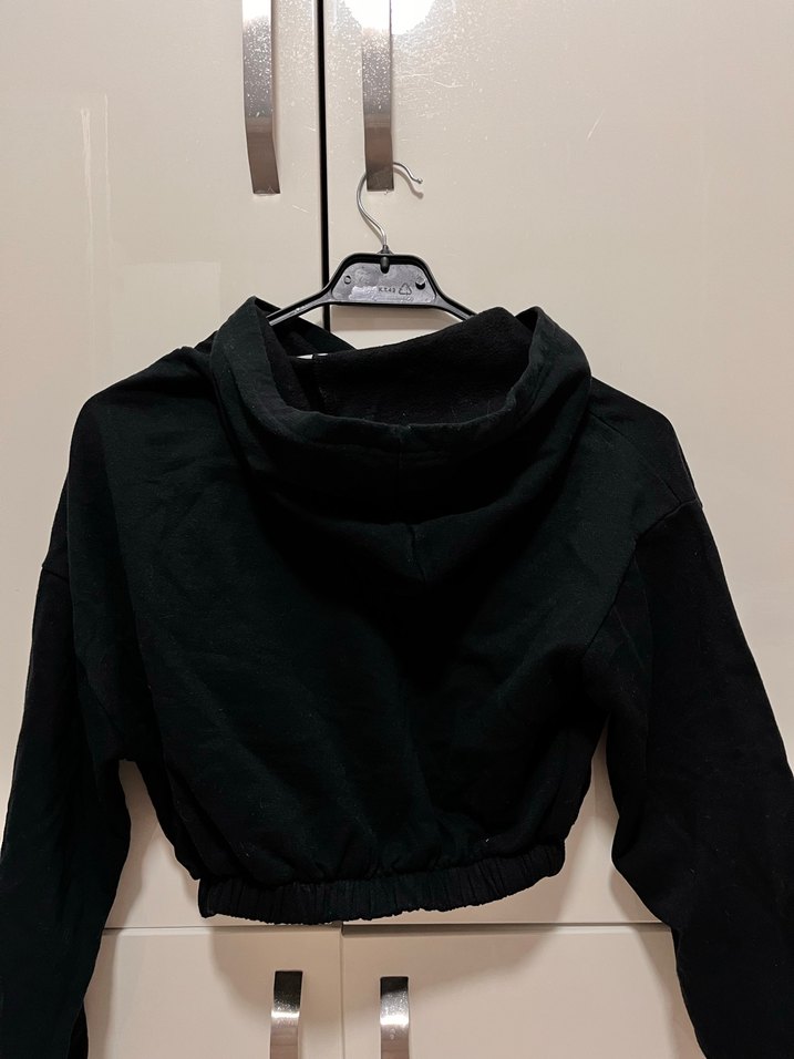 Siyah Kapüşonlu Kadın Sweatshirt - Görsel 2