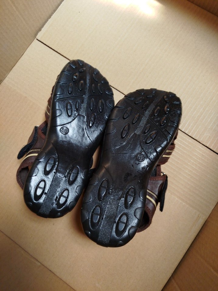 Kahverengi Tokalı Erkek Çocuk Terlik - Görsel 2