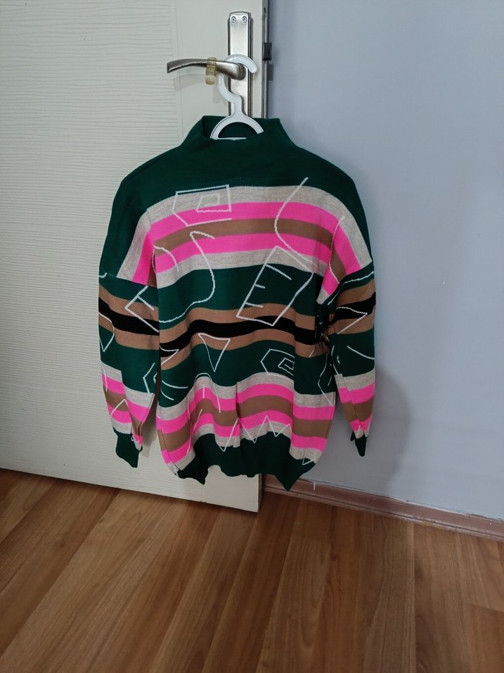 Çok Renkli Boğazlı Örgü Kadın Salaş Kazak - Görsel 2