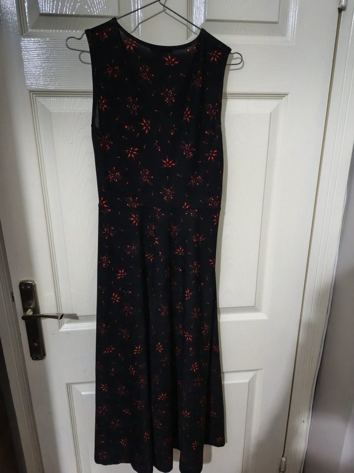 Siyah V Yaka Uzun Elbise - Görsel 3