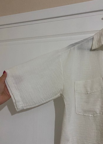 Düğmeli Beyaz Keten Kadın Gömlek - Görsel 3