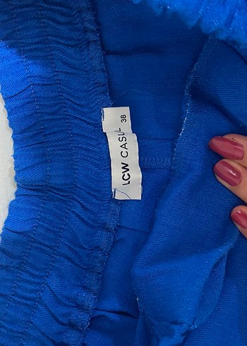 Parlak Mavi Keten Şort - Görsel 5