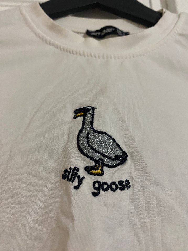 Beyaz Baskılı Kadın Mini Tişört - Görsel 2