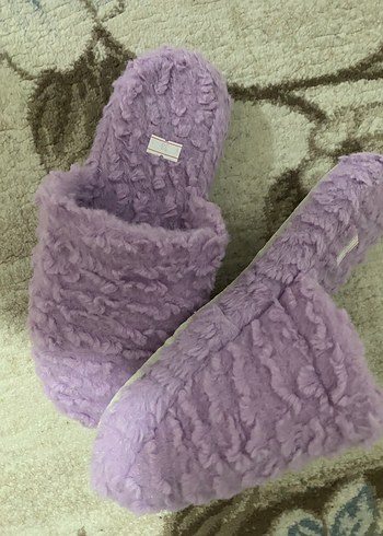 Mor Peluş Kadın Dolgu Topuk Ev Terliği - Görsel 3