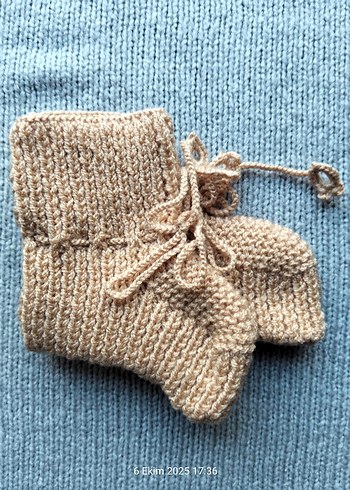 Renkli Erkek Bebek Örgü Patik - Görsel 2