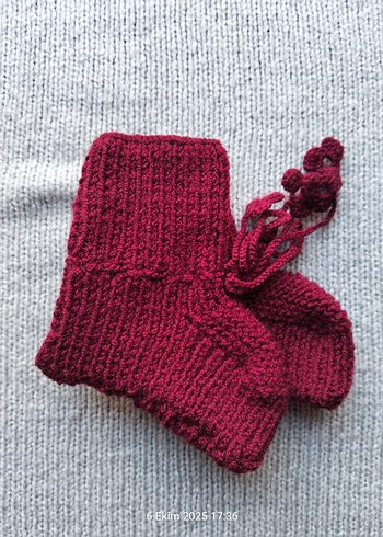 Renkli Erkek Bebek Örgü Patik - Görsel 5