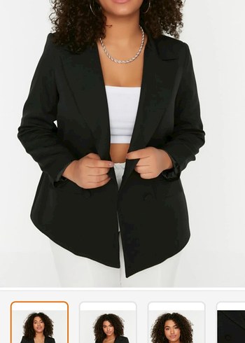 Siyah Düğmeli Kadın Blazer Ceket