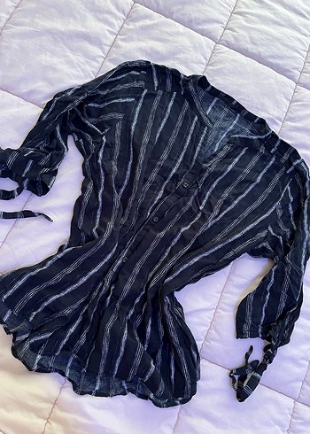 Siyah gömlek - Görsel 2