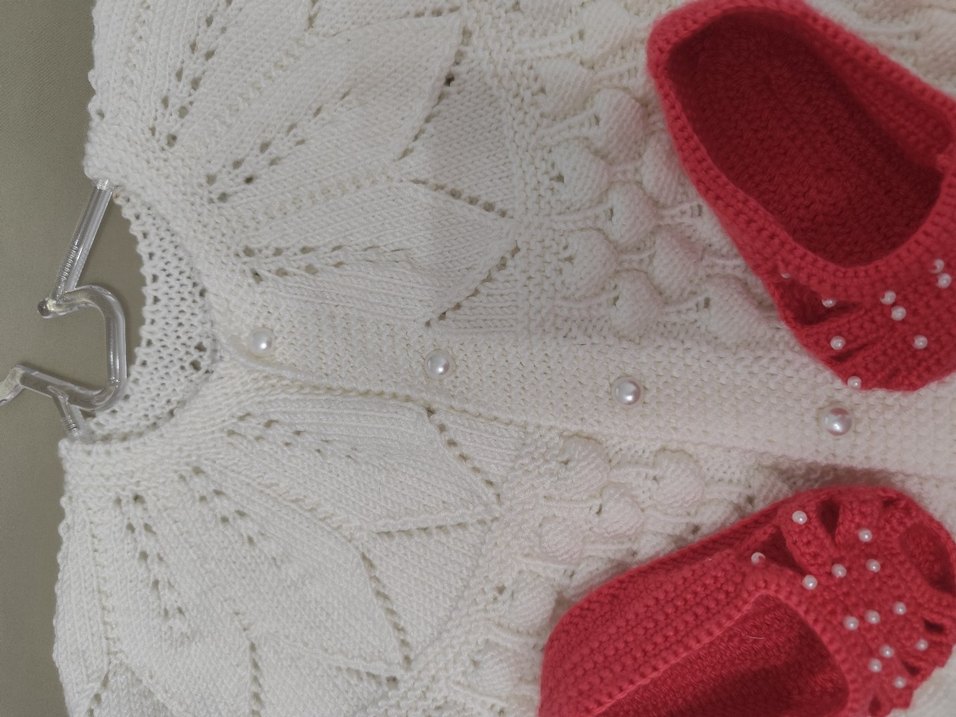 Kızlar için Beyaz Nakışlı Örgü Kolsuz yelek - Görsel 2