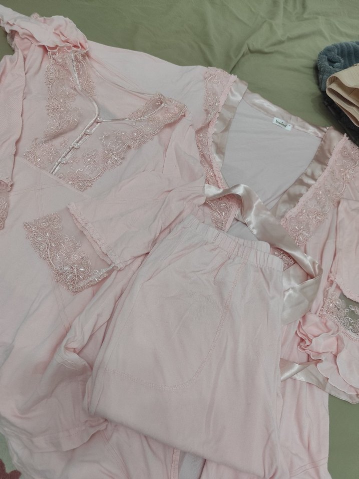 Pembe Nakış Detaylı Uzun Kollu Kadın Gecelik lohusa takım - Görsel 4