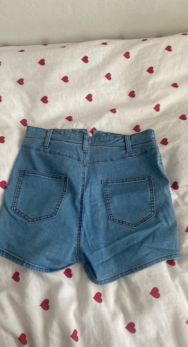 Düğmeli Mavi Mini Denim Şort - Görsel 3