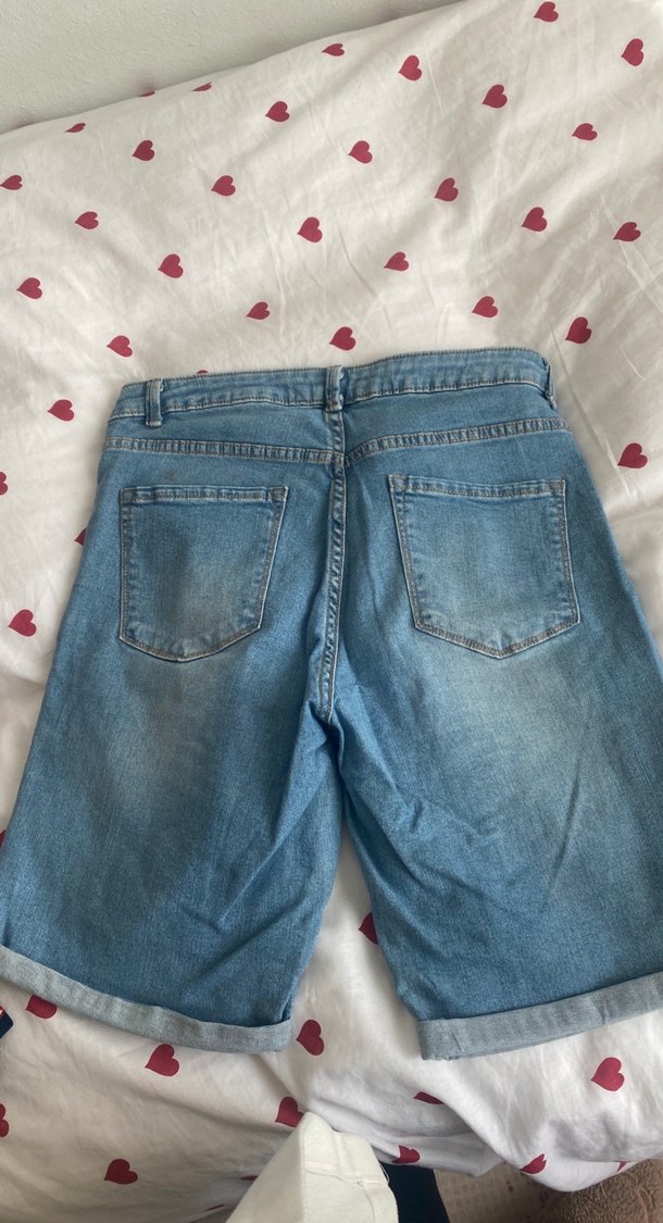 Kadın Mavi Midi Boy Bol Kesim Denim Şort - Görsel 3