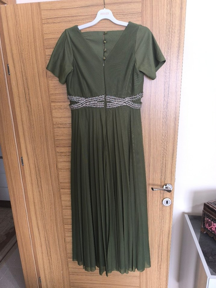 Kadın V Yaka Pileli Uzun Abiye i Elbise - Görsel 2