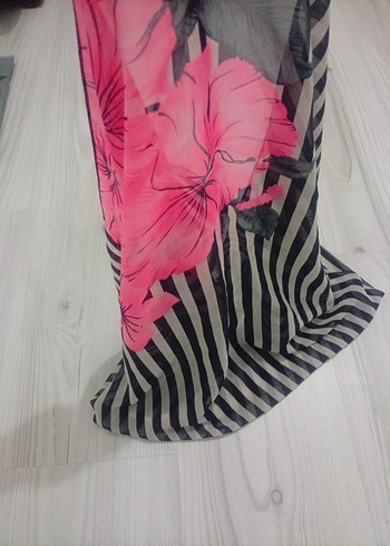 Pembe Çiçekli Gri Çizgili Bohem deniz şalı -pareo - Görsel 2