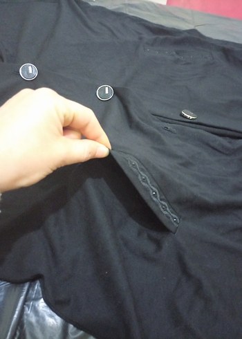 Düğmeli Siyah Uzun tesettür tunik - Görsel 8