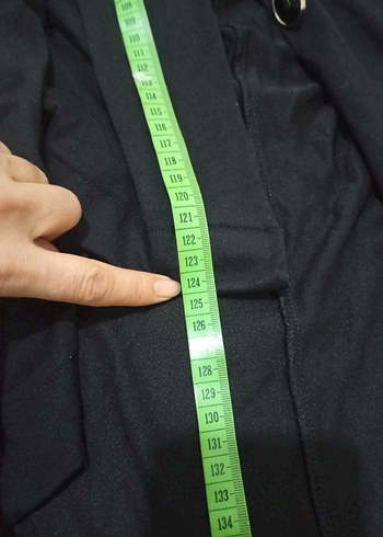 Düğmeli Siyah Uzun tesettür tunik - Görsel 5