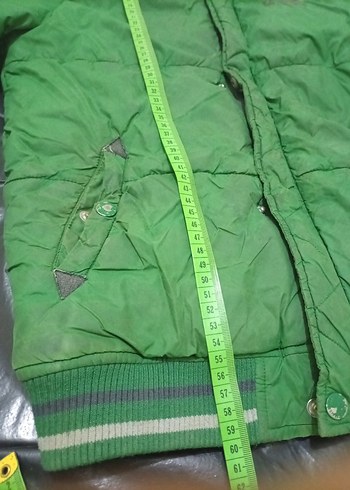 Erkek Çocuk Yeşil Kapüşonlu Mont - Görsel 2