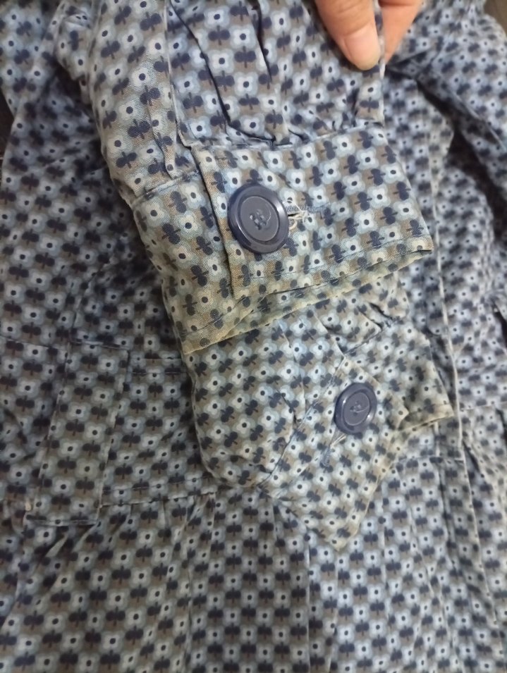 Düğmeli  Uzun Kadın Kaban - Görsel 4