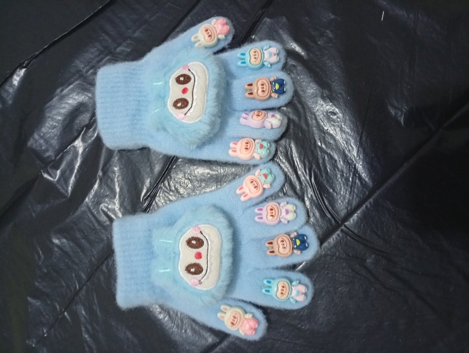 labubu çocuk eldiven - Görsel 3