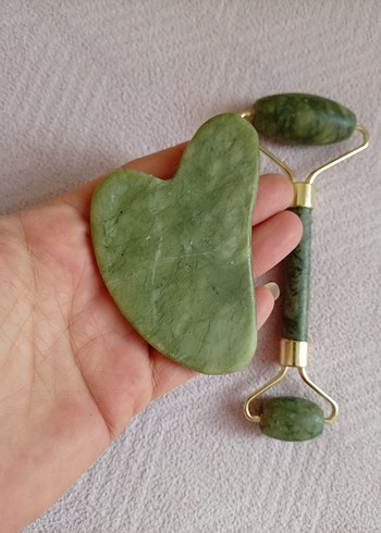 Yeşim Taşından Masaj Aleti ve Gua Sha Seti - Görsel 3