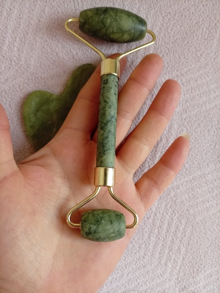 Yeşim Taşından Masaj Aleti ve Gua Sha Seti - Görsel 2