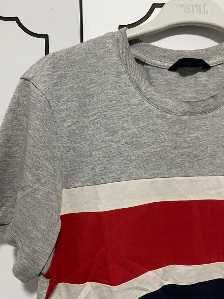 Gri Renkli Kısa Kollu Pamuklu Tişört - Görsel 2