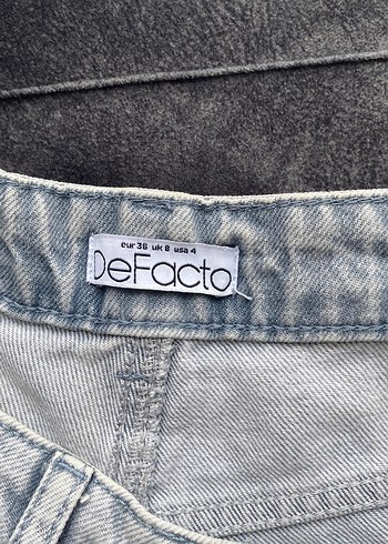 Gri Kadın Salaş Mini Kot Şort - Görsel 3