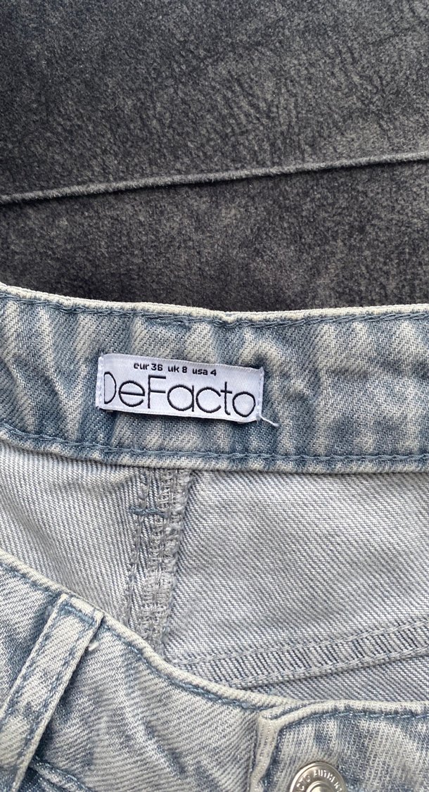 Gri Kadın Salaş Mini Kot Şort - Görsel 3