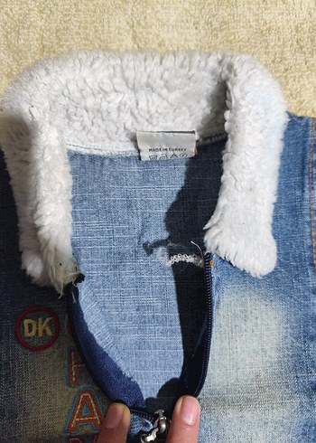 Erkek Çocuk Kürklü Denim Ceket - Görsel 3