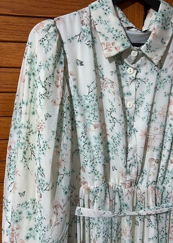 Bohem Tarz Uzun Beyaz V Yaka Elbise - Görsel 2