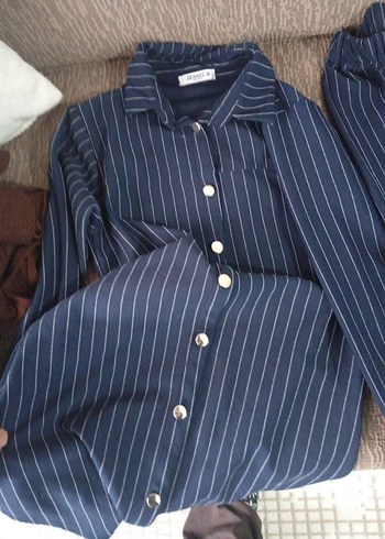 Düğmeli Lacivert pantolon takım tesettür - Görsel 2