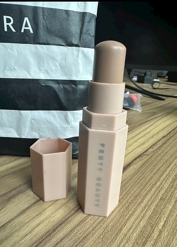 Fenty Beauty match stix kontür - Görsel 2