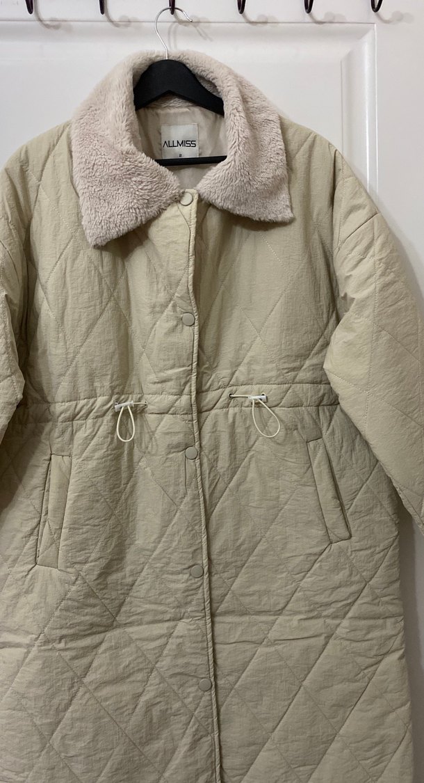 Bej Kadın Midi Kaban, Kürk Detaylı, Rahat Kesim - Görsel 2