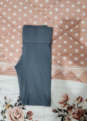 Gri Elastik Belli Mini Şort - Görsel 2