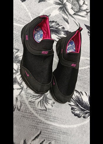 Nike Siyah Pembe Spor Ayakkabi