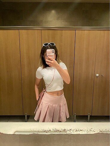 Pembe pileli etek