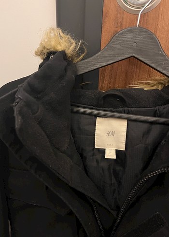 H&M Sokak Stili Siyah Cep Detaylı Erkek Mont - Görsel 4