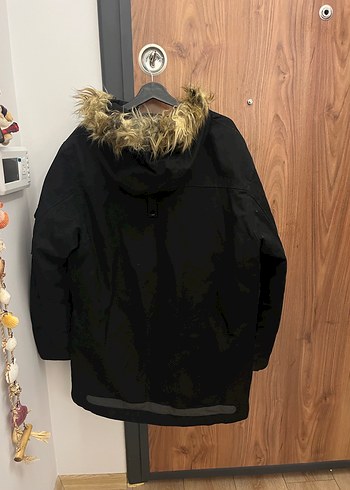 H&M Sokak Stili Siyah Cep Detaylı Erkek Mont - Görsel 5