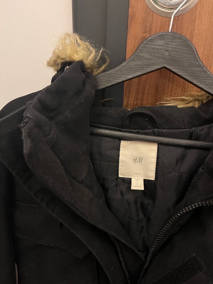 H&M Sokak Stili Siyah Cep Detaylı Erkek Mont - Görsel 4