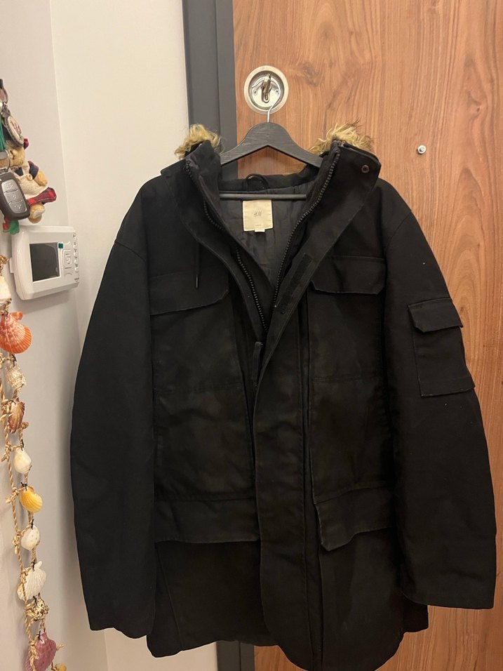 H&M Sokak Stili Siyah Cep Detaylı Erkek Mont - Görsel 3